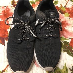 Black and white nike shoes